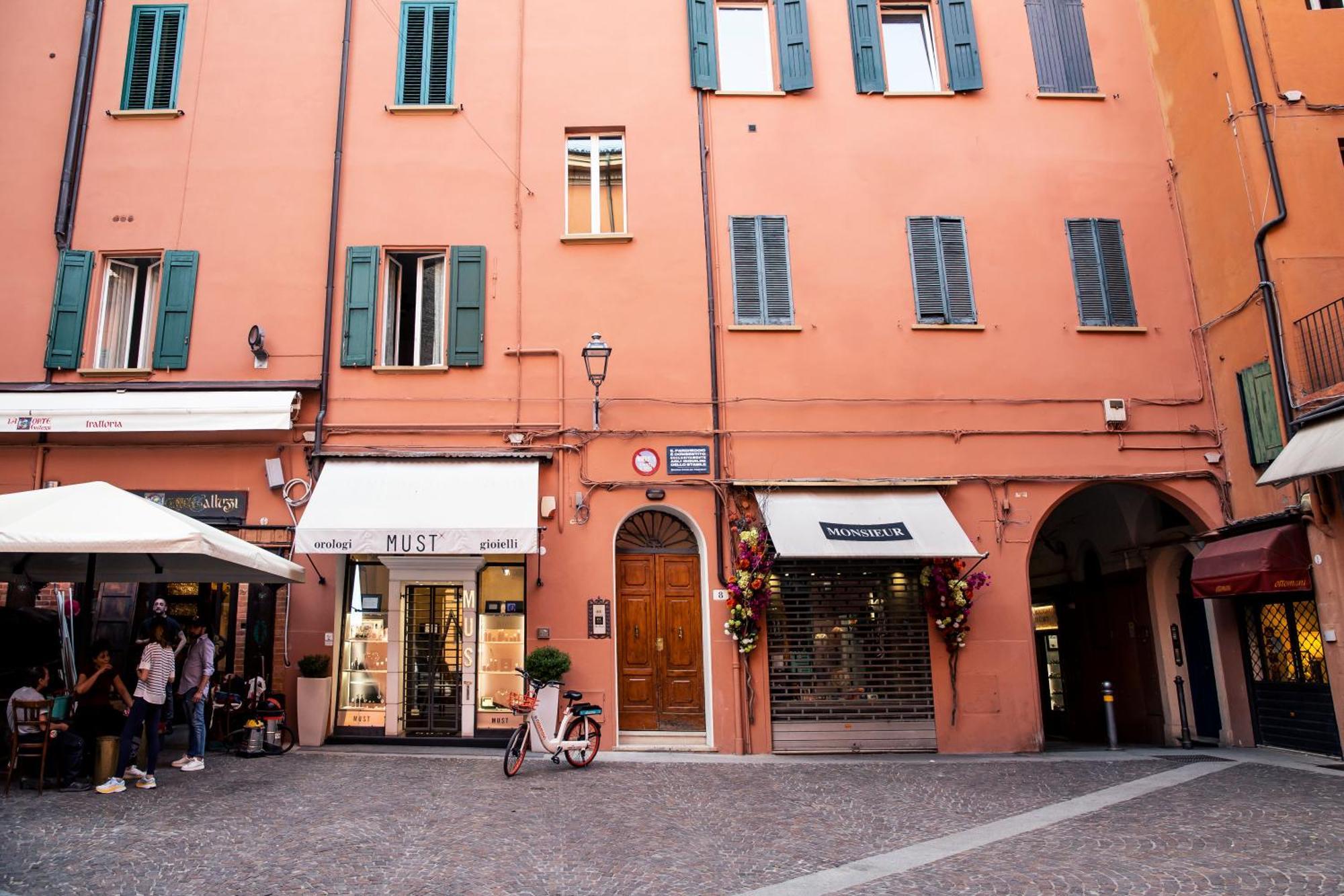 Tesoro De Galluzzi Bologna Luaran gambar