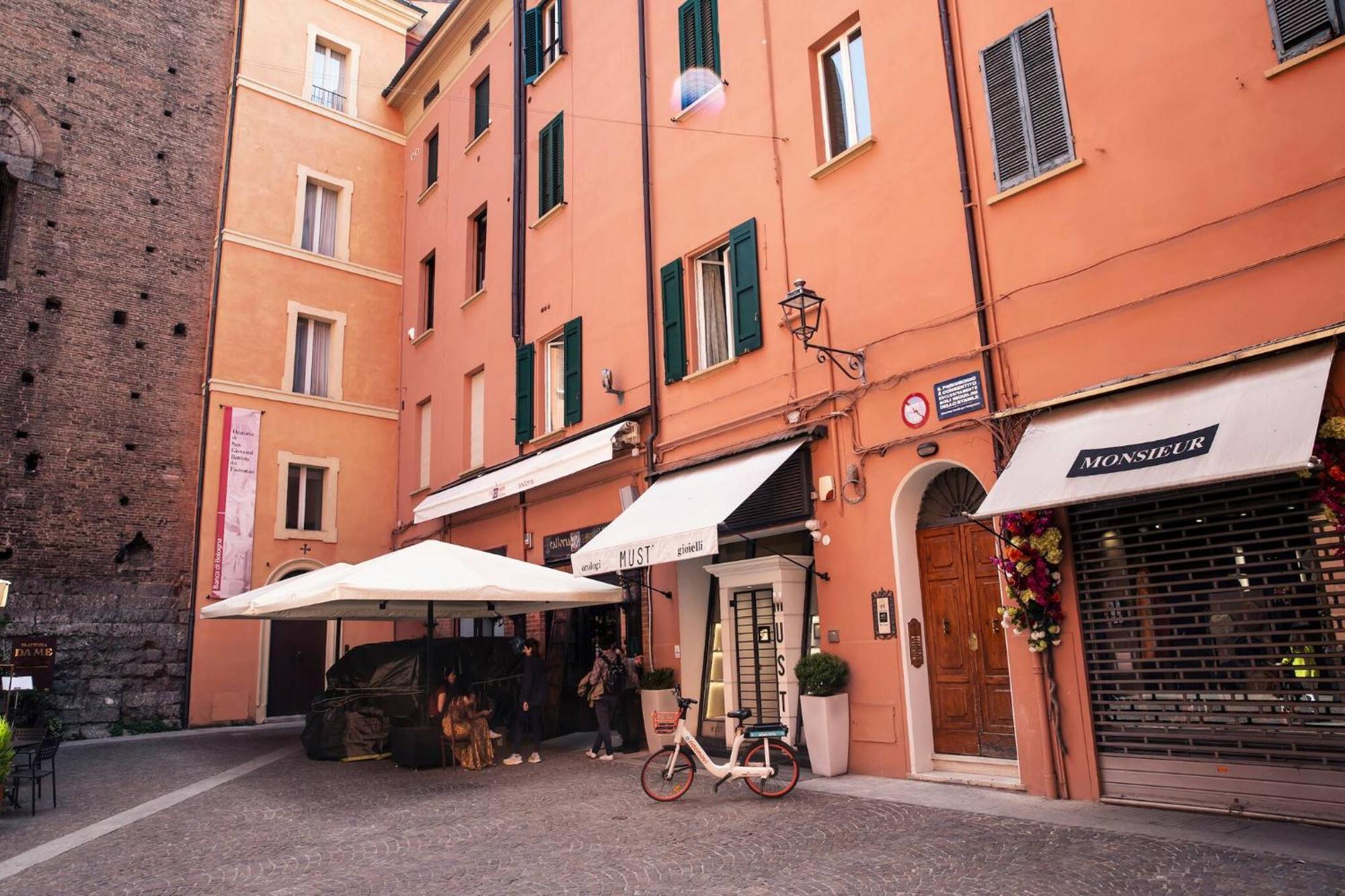 Tesoro De Galluzzi Bologna Luaran gambar