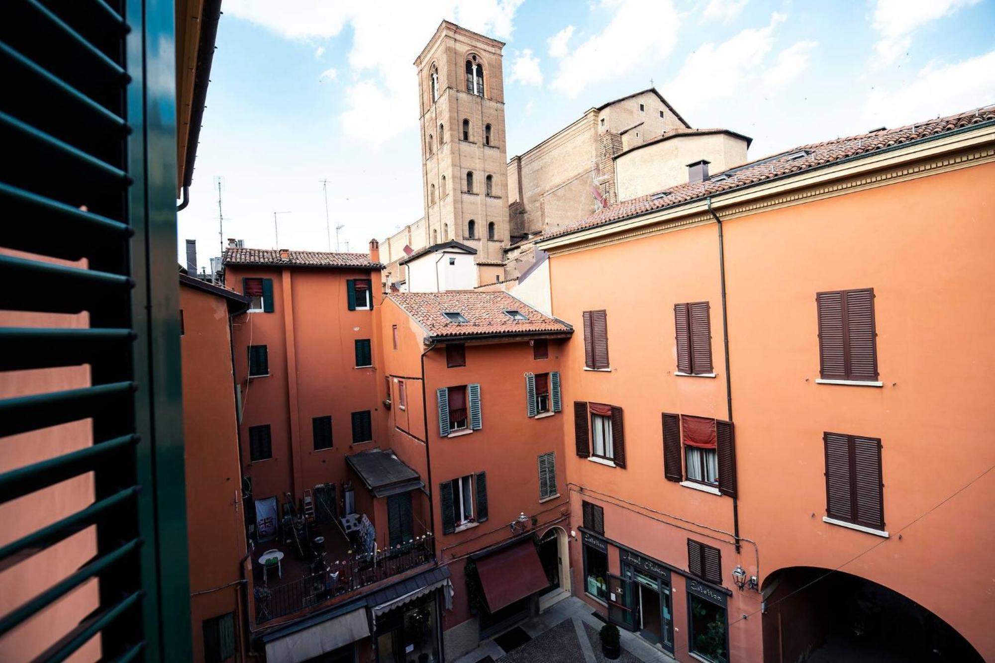 Tesoro De Galluzzi Bologna Luaran gambar